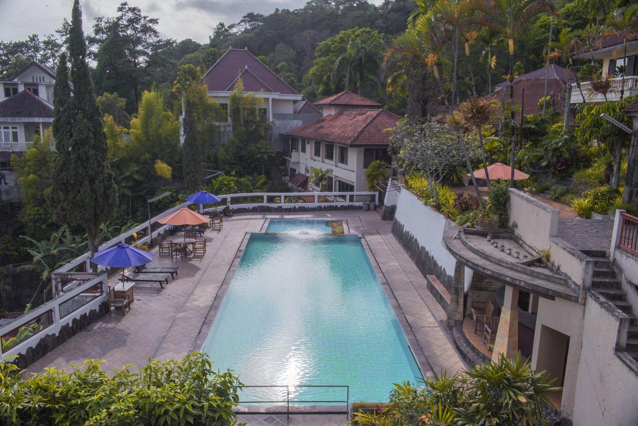 Foresta Inn Family Resort بريغين المظهر الخارجي الصورة